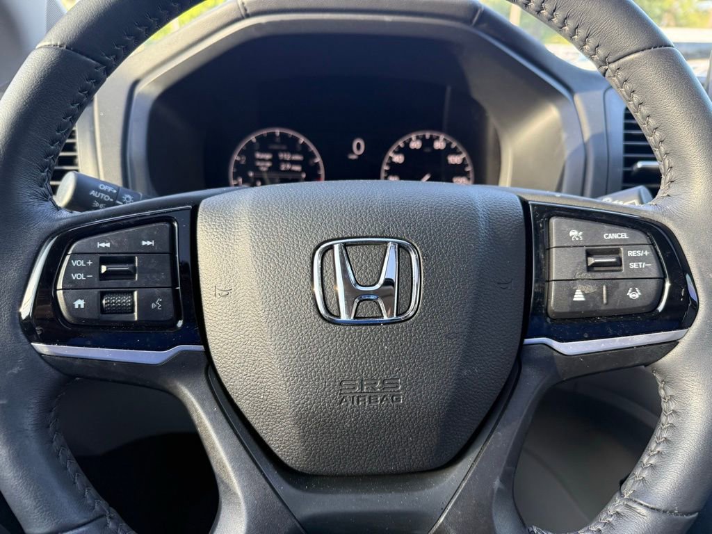 Used 2025 Honda Odyssey EX-L image 24