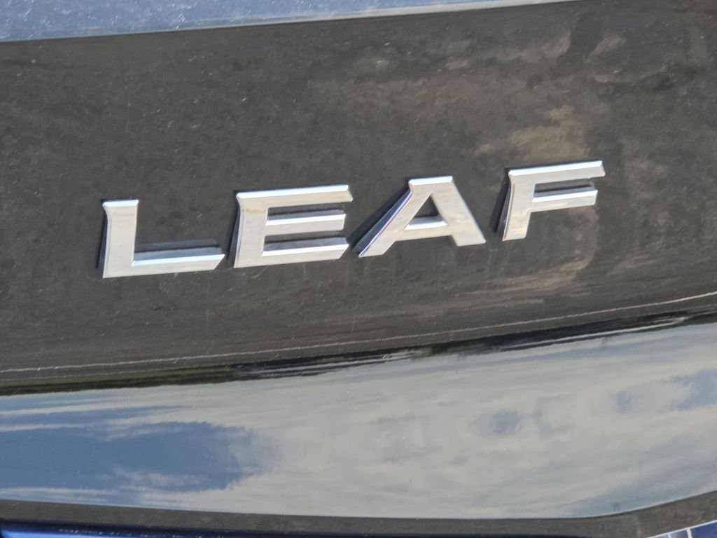 Used 2022 Nissan Leaf S w/ Protection Package FWD image 10