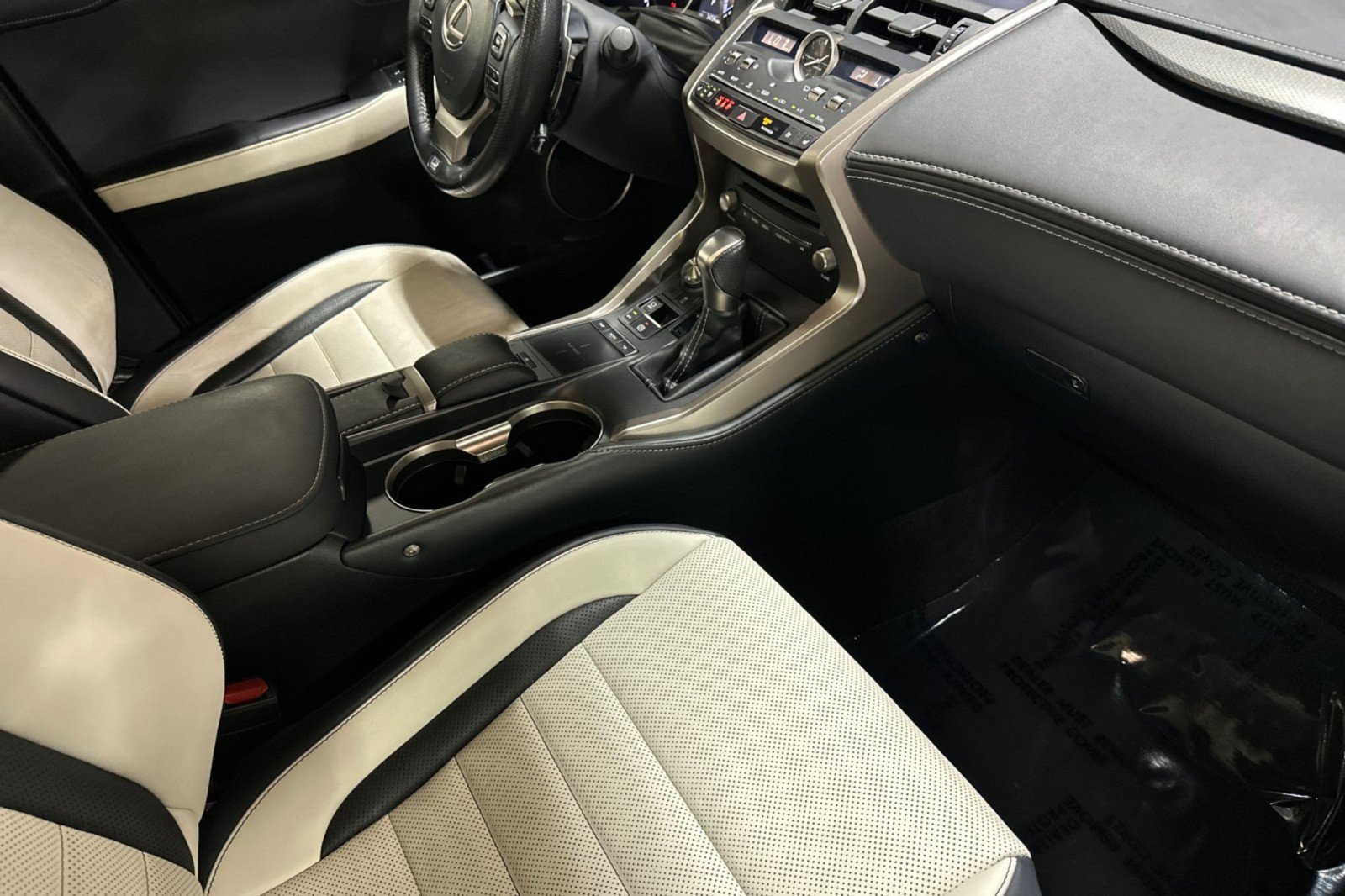 Used 2020 Lexus NX 300 F Sport w/ F Sport Premium Package FWD image 15