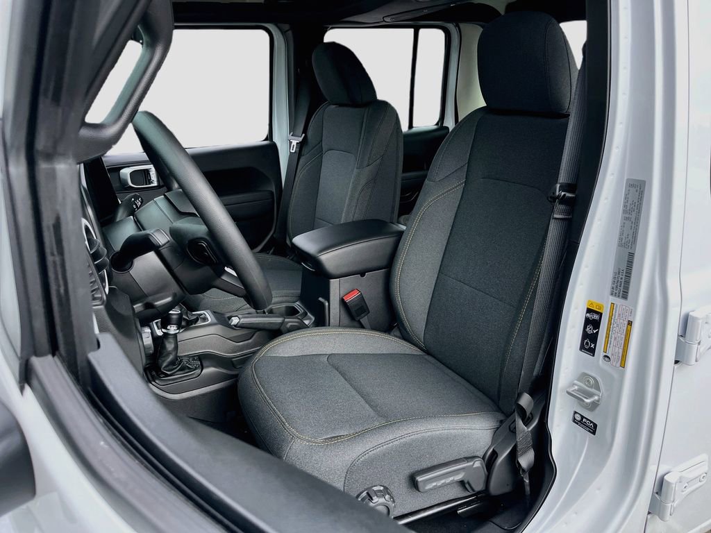 New 2026 Jeep Gladiator Sport AWD/4WD image 19