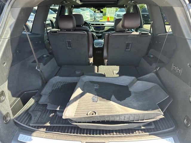 Used 2021 Cadillac XT6 Premium Luxury w/ LPO, Floor Liner Package AWD/4WD image 37
