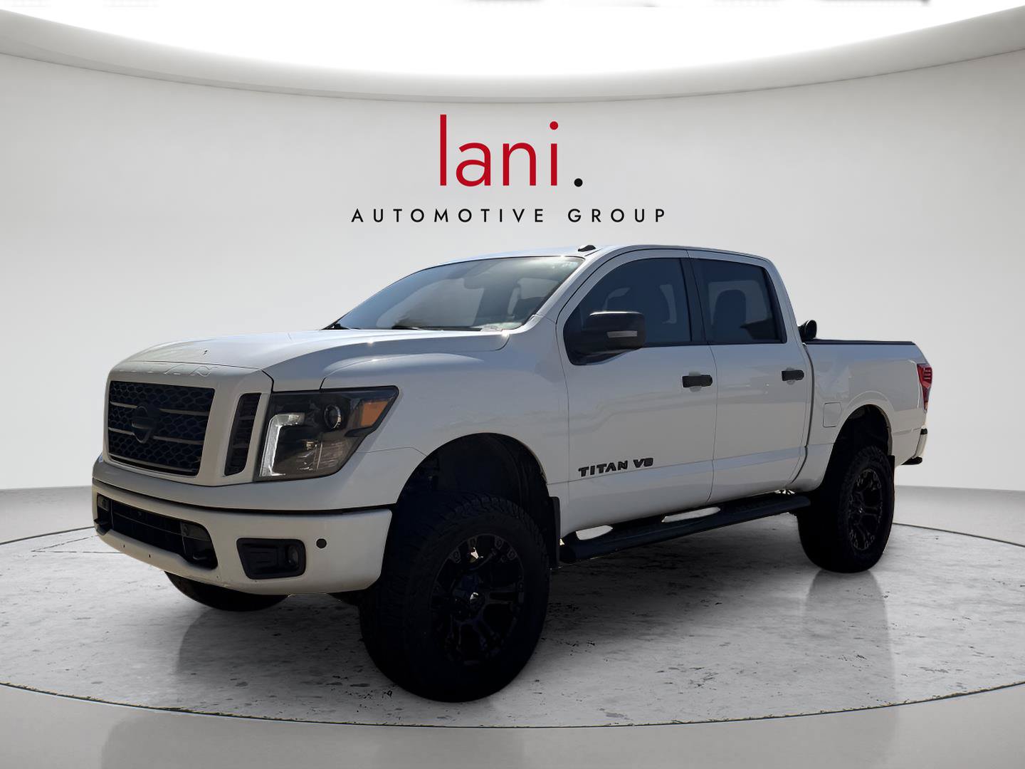Used 2019 Nissan Titan SV w/ SV Convenience Package AWD/4WD image 29