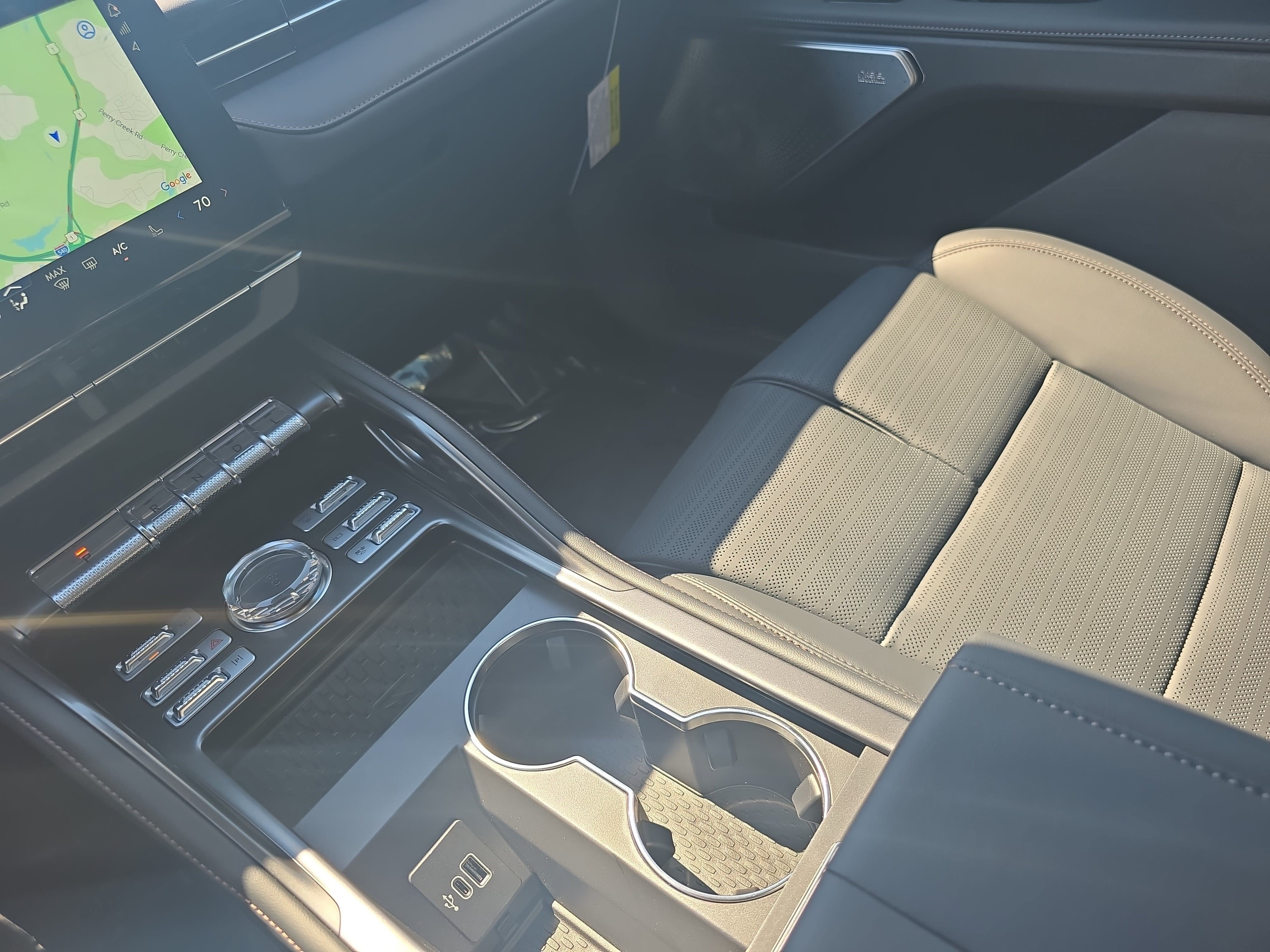 New 2026 Lincoln Nautilus Reserve AWD/4WD image 25