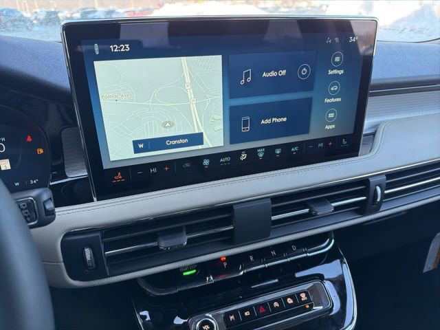 New 2026 Lincoln Corsair Premiere image 11