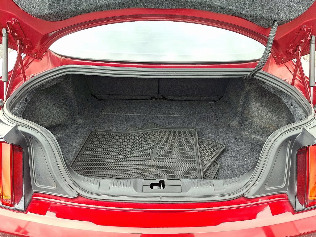 Used 2017 Ford Mustang GT Premium RWD image 29