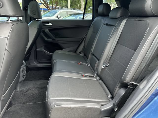 Used 2019 Volkswagen Tiguan SEL R-Line AWD/4WD image 23