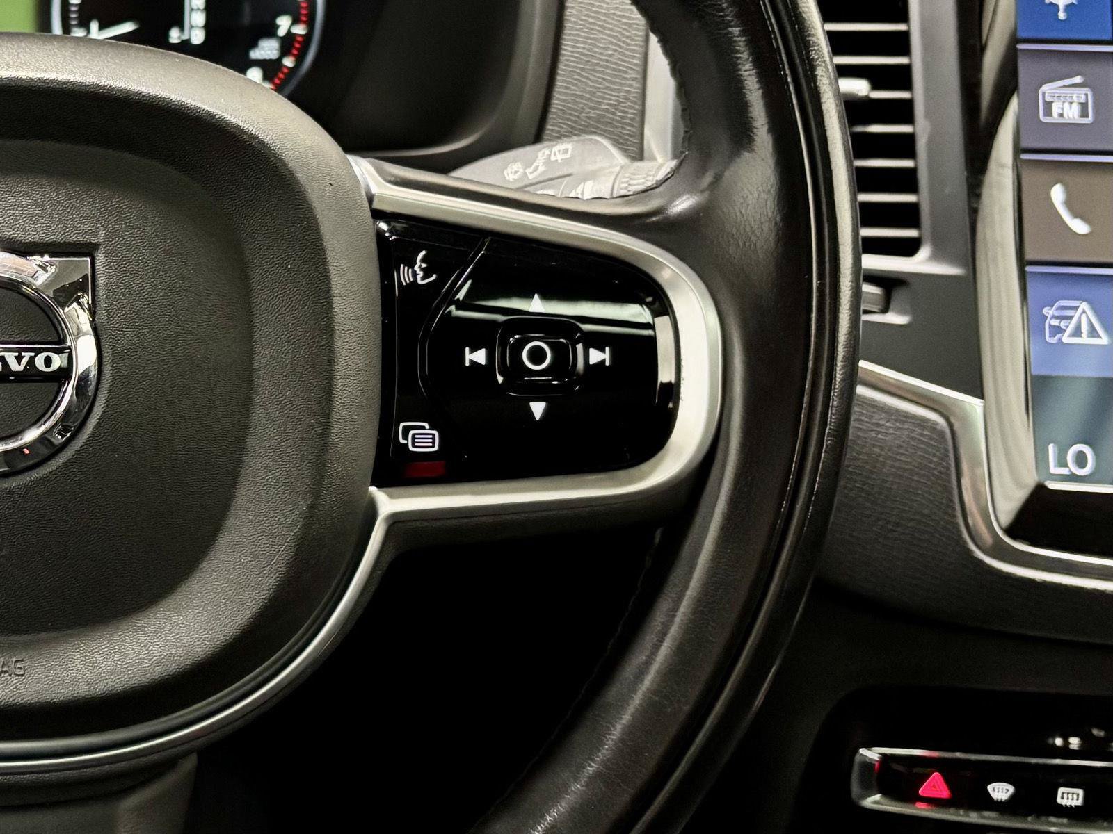 Used 2019 Volvo XC90 T6 Momentum w/ Protection Package Premier AWD/4WD image 28