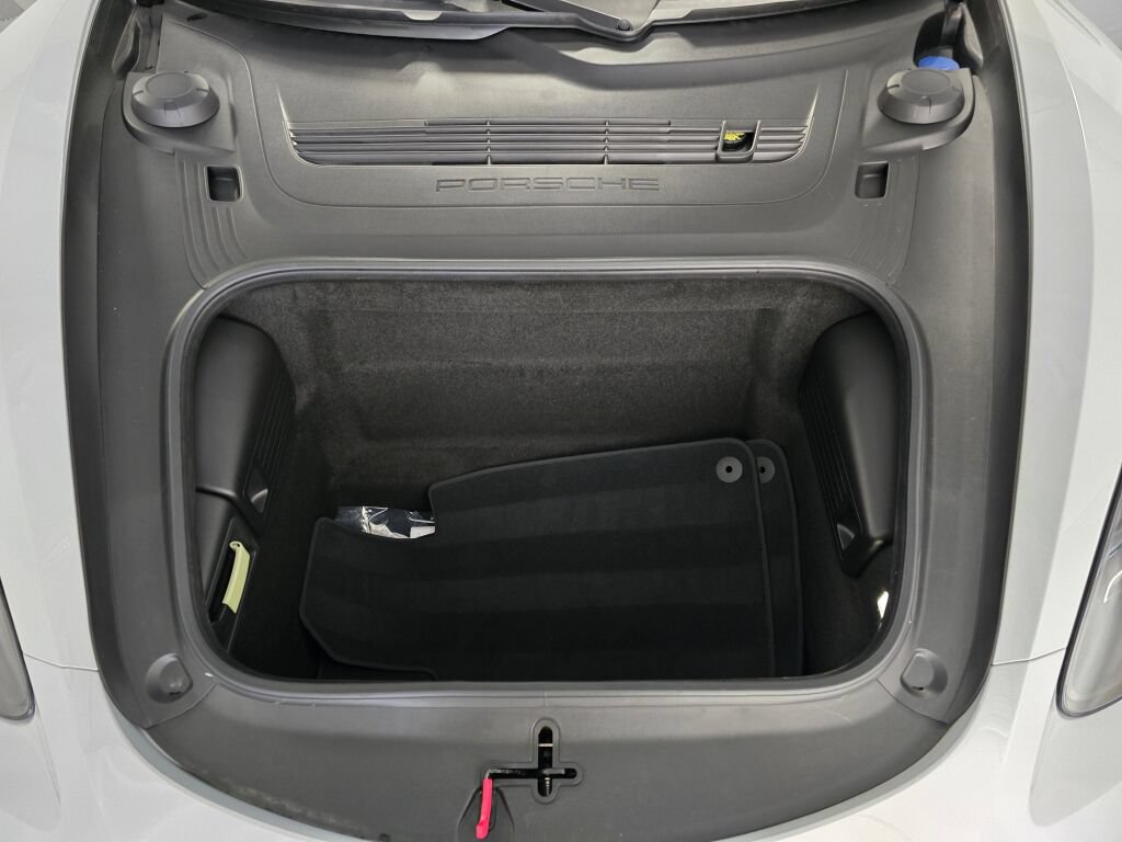 Certified 2025 Porsche 718 Boxster S RWD image 12