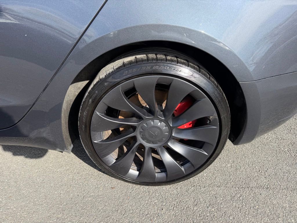 Used 2023 Tesla Model 3 Performance image 10