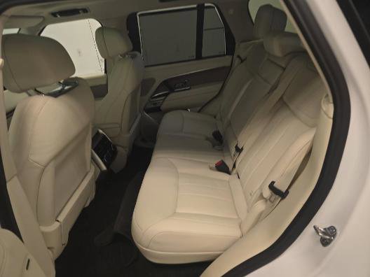 Used 2024 Land Rover Range Rover SE image 8