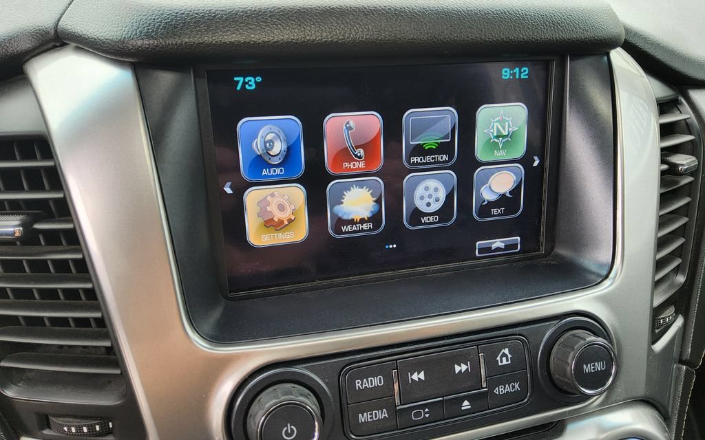 Used 2017 Chevrolet Tahoe Premier AWD/4WD image 16