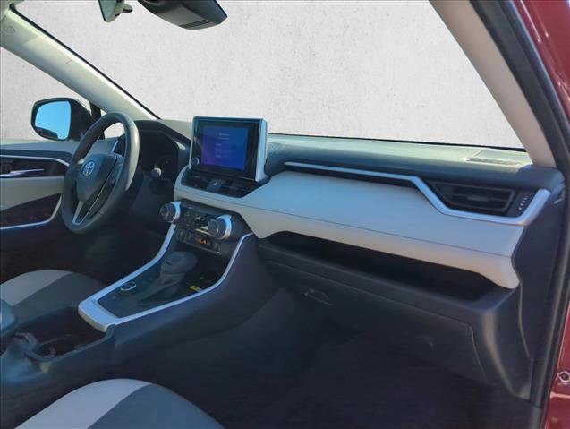 Certified 2024 Toyota RAV4 XLE w/ Convenience Package image 27