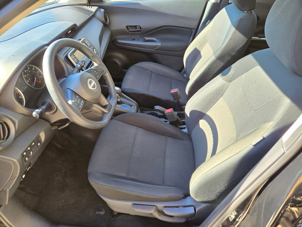 Used 2024 Nissan Kicks S FWD image 12