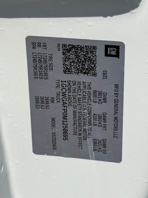 Used 2021 Chevrolet Express 2500 w/ Driver Convenience Package image 25