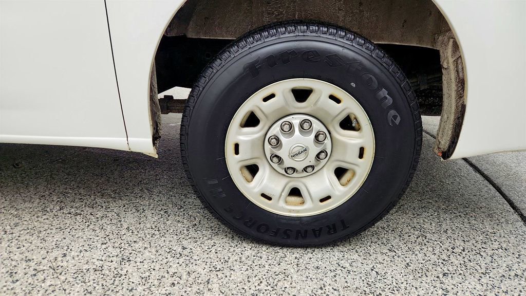 Used 2013 Nissan NV 2500 SV w/ Side Curtain Airbag Pkg image 9