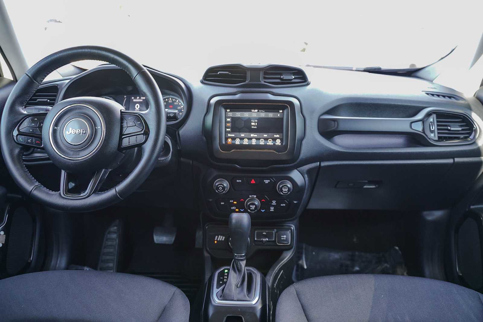 Used 2020 Jeep Renegade Altitude image 12