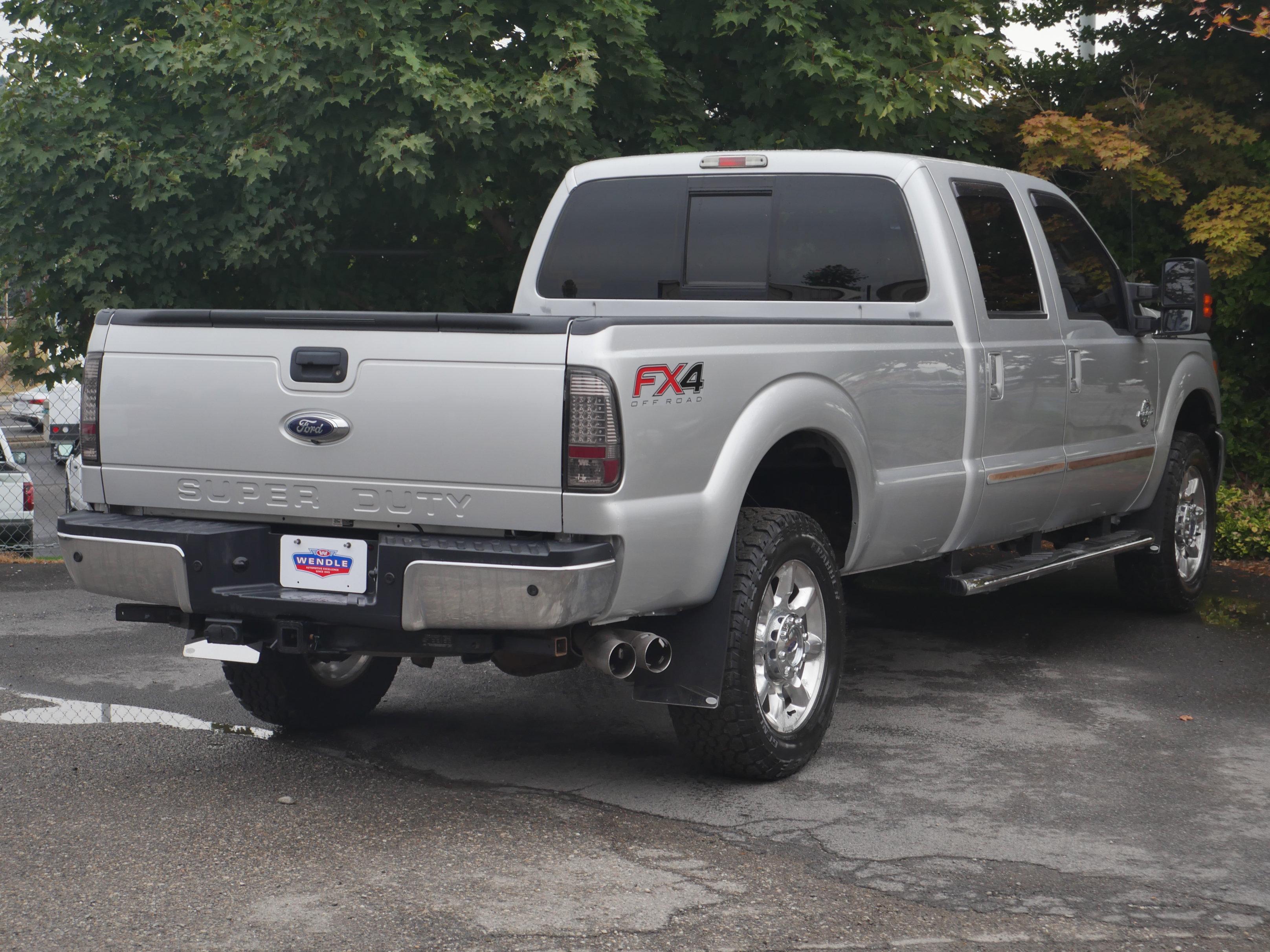 Used 2014 Ford F350 Lariat w/ Lariat Ultimate Package AWD/4WD image 25
