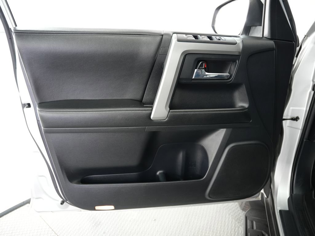 Used 2014 Toyota 4Runner SR5 Premium AWD/4WD image 42