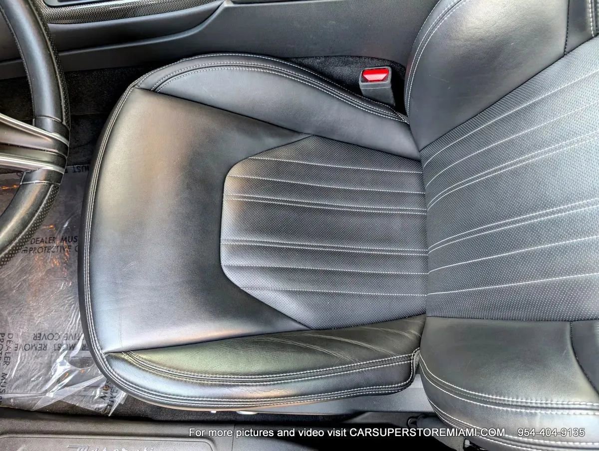 Used 2021 Maserati Levante image 25