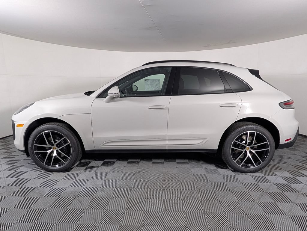 New 2026 Porsche Macan AWD/4WD image 2