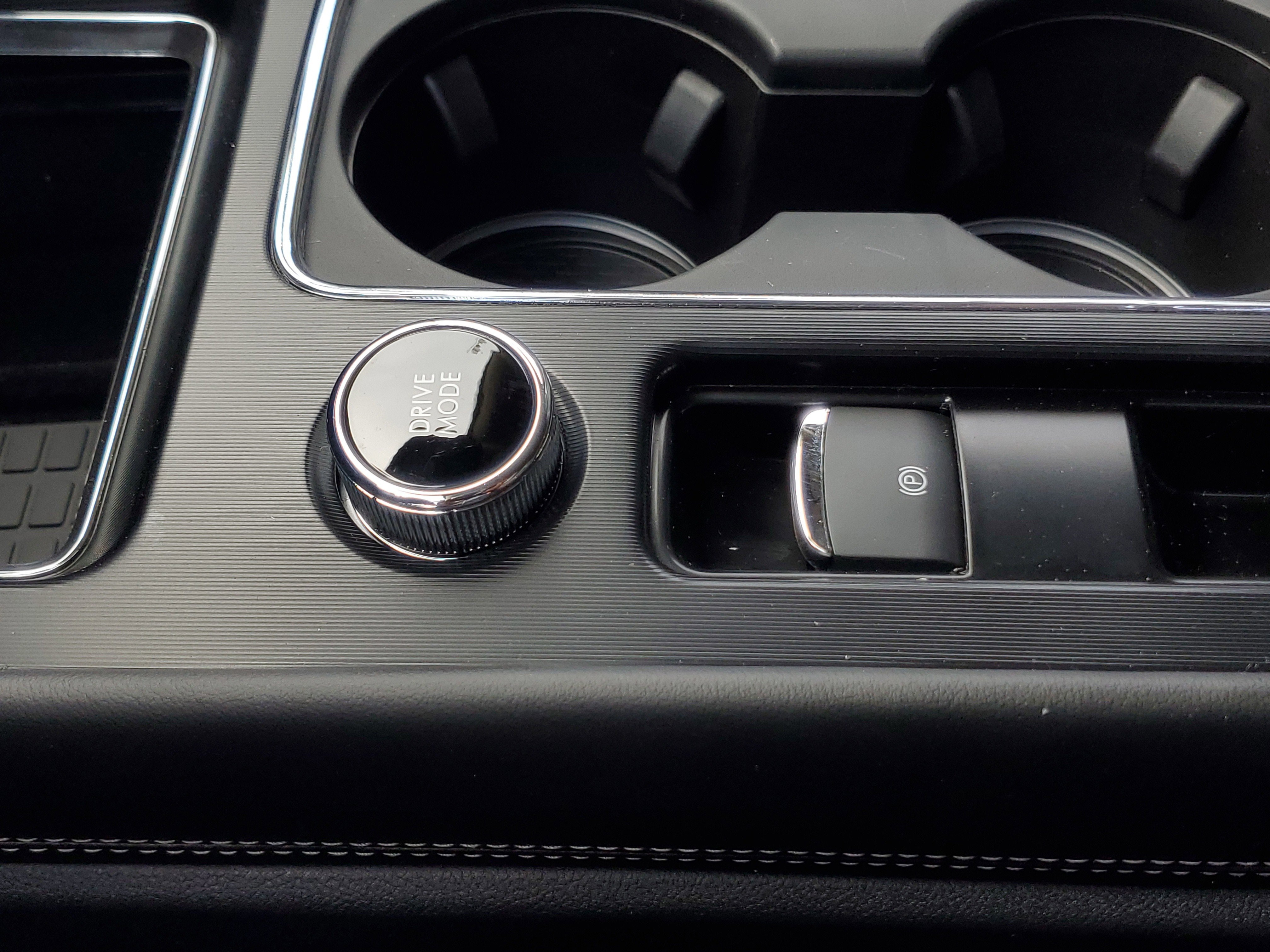 New 2026 Lincoln Corsair Reserve w/ Jet Appearance Package image 24