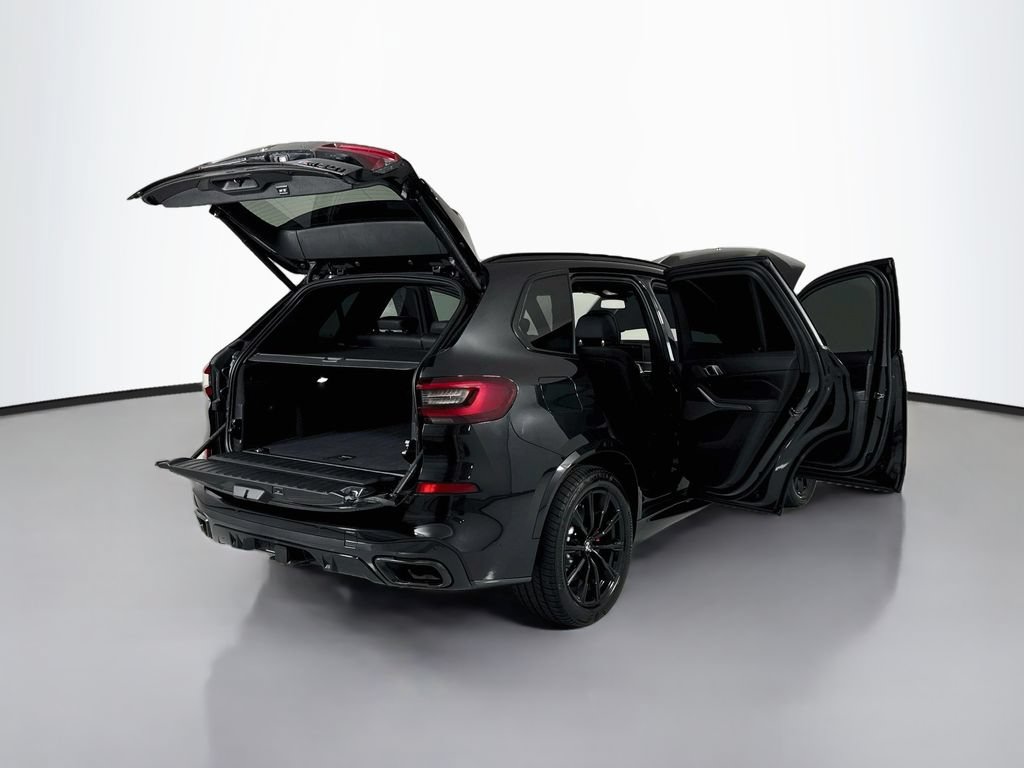 Used 2022 BMW X5 M50i AWD/4WD image 28