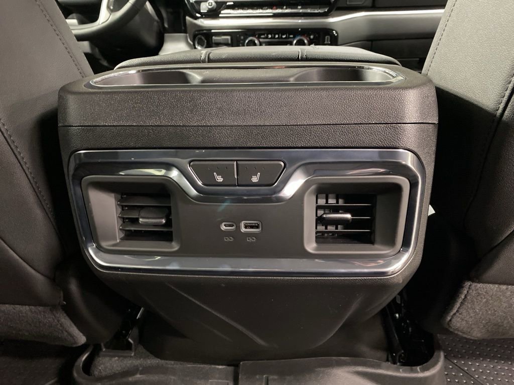 New 2026 Chevrolet Silverado 1500 LTZ w/ LTZ Premium Package AWD/4WD image 17