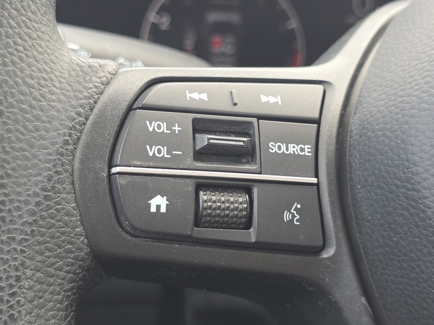 Certified 2024 Honda HR-V LX image 30