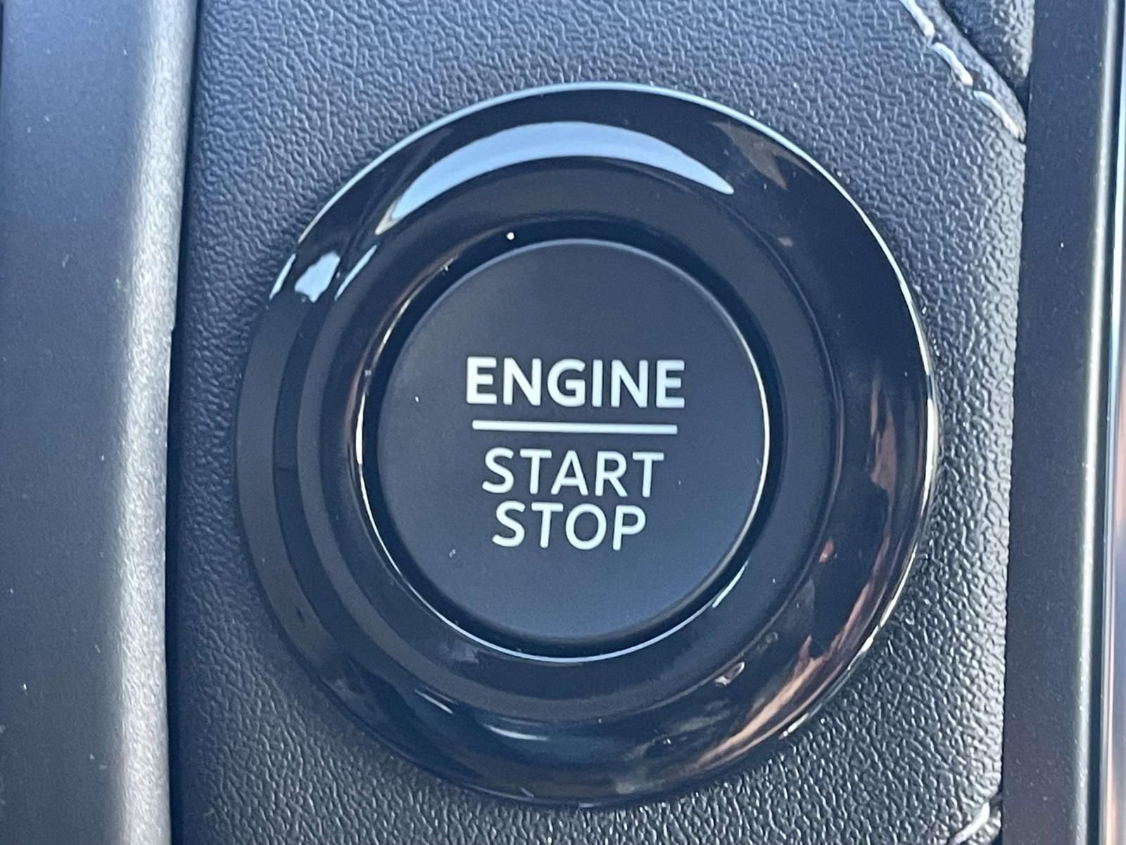 New 2026 Ford Expedition Max Platinum w/ Stealth Appearance Package image 17