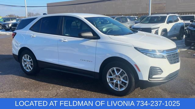 Certified 2023 Chevrolet Equinox LS w/ LS Convenience Package image 2