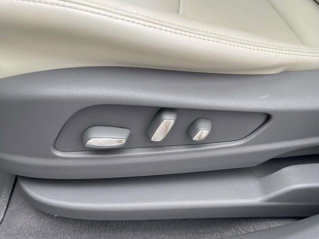 Used 2020 Cadillac XT6 Premium Luxury image 15