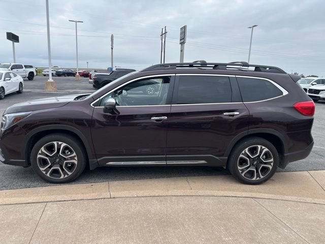 Used 2023 Subaru Ascent Touring image 8