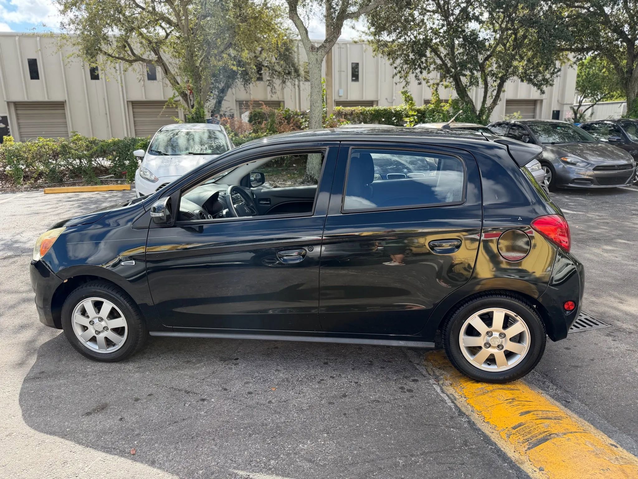 Used 2015 Mitsubishi Mirage ES image 7