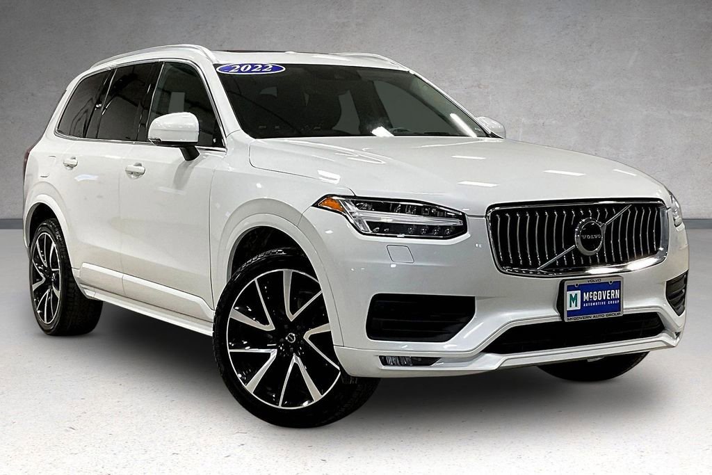 Certified 2022 Volvo XC90 T6 Momentum w/ Advanced Package AWD/4WD image 3