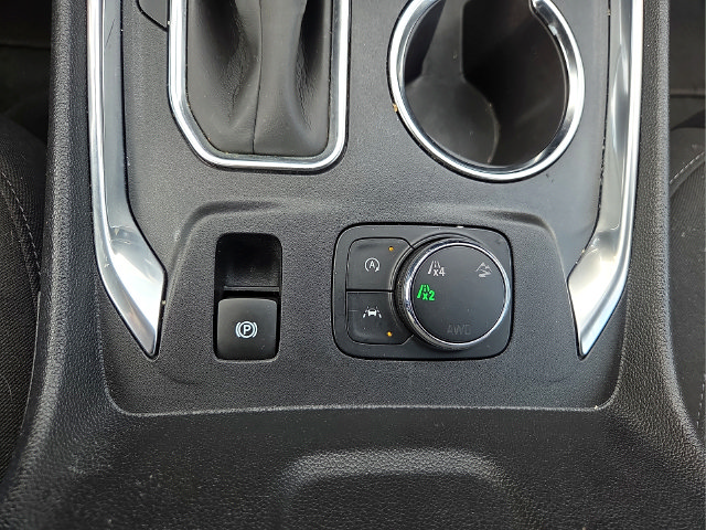 Used 2023 Chevrolet Traverse LT AWD/4WD image 21