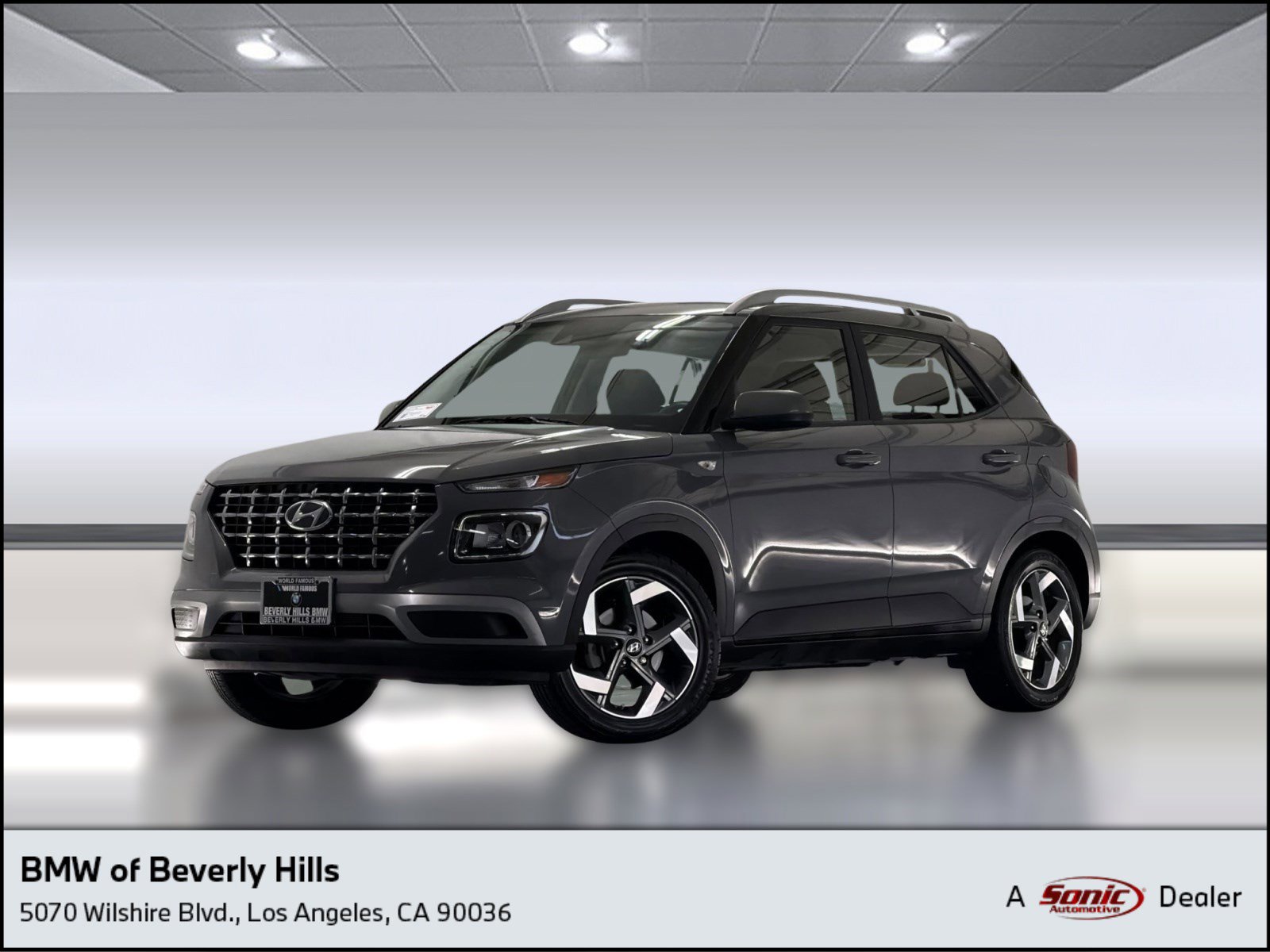 Used 2022 Hyundai Venue SEL image 1