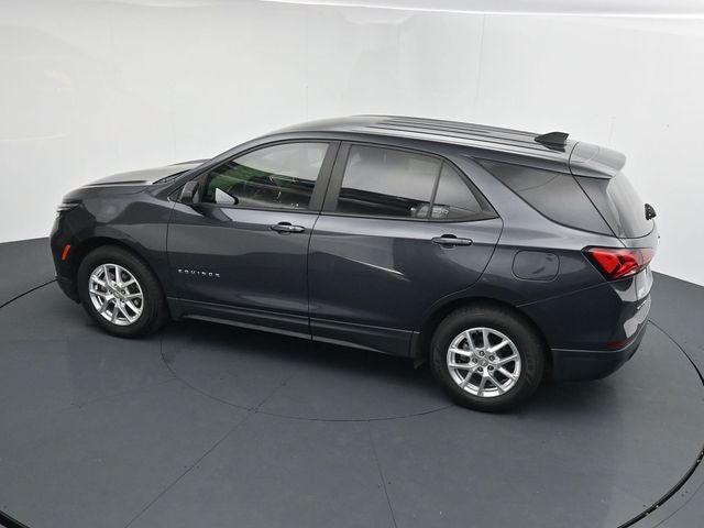 Used 2022 Chevrolet Equinox LS w/ LS Convenience Package FWD image 31