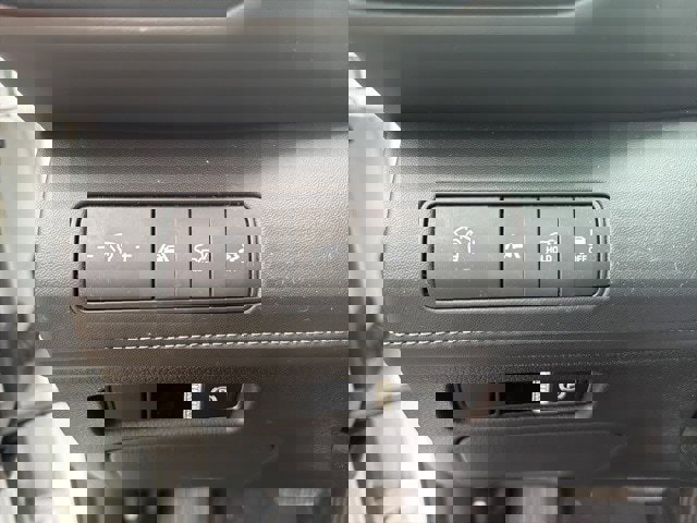 Used 2022 Hyundai Santa Fe Limited image 7