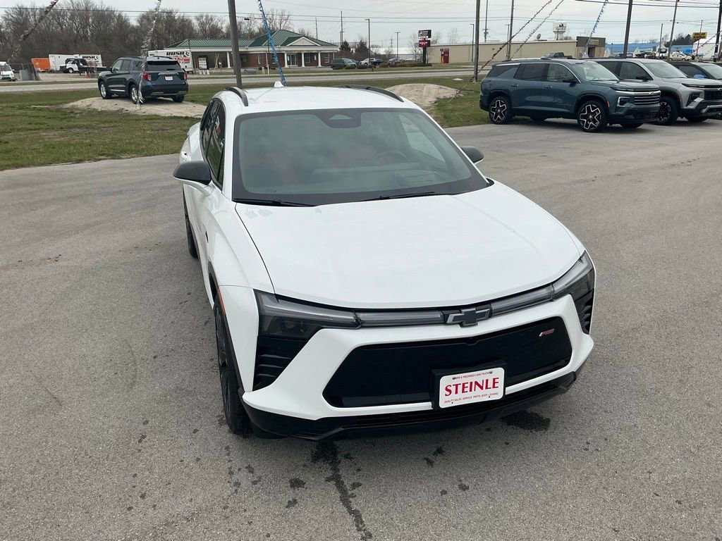Used 2024 Chevrolet Blazer EV RS AWD/4WD image 9