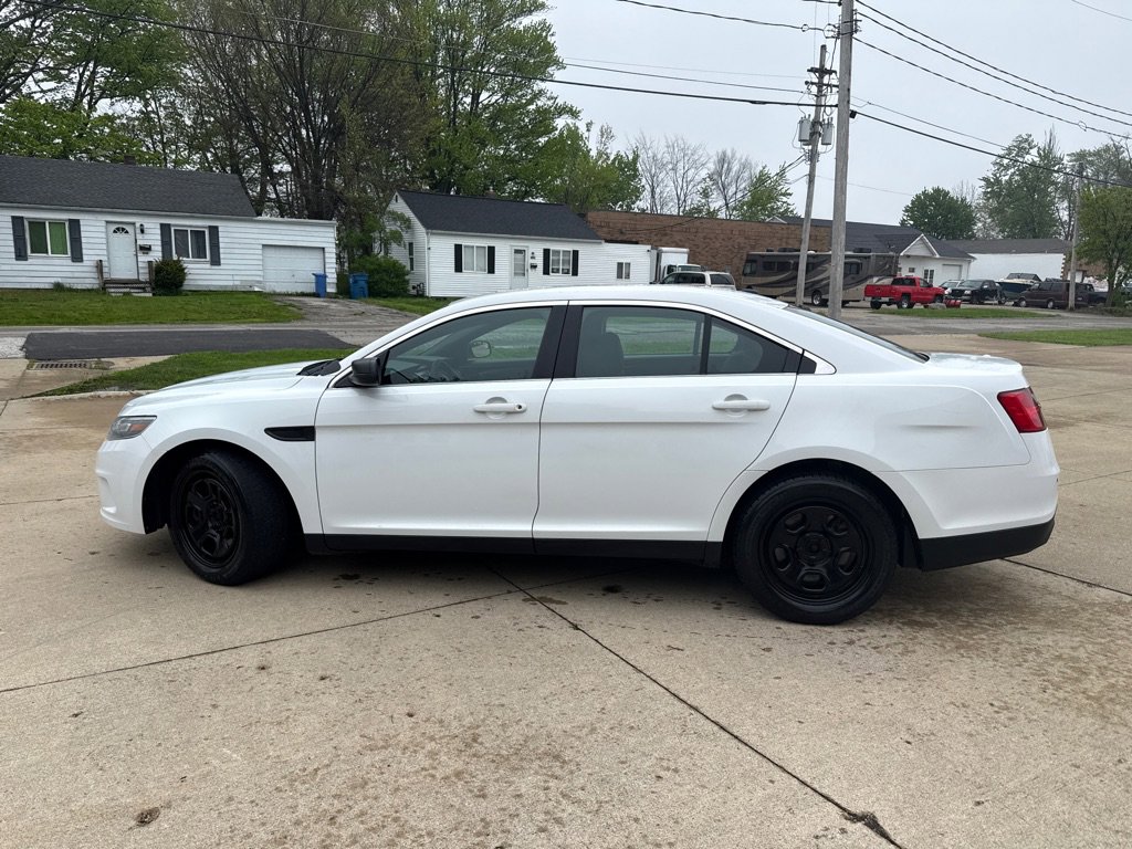 Used 2015 Ford Taurus Police Interceptor AWD image 5