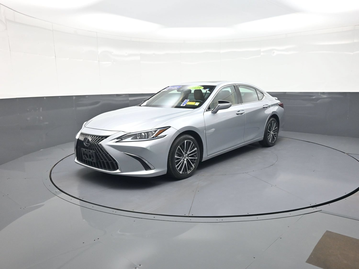 Used 2023 Lexus ES 250 w/ Premium Package AWD/4WD image 7