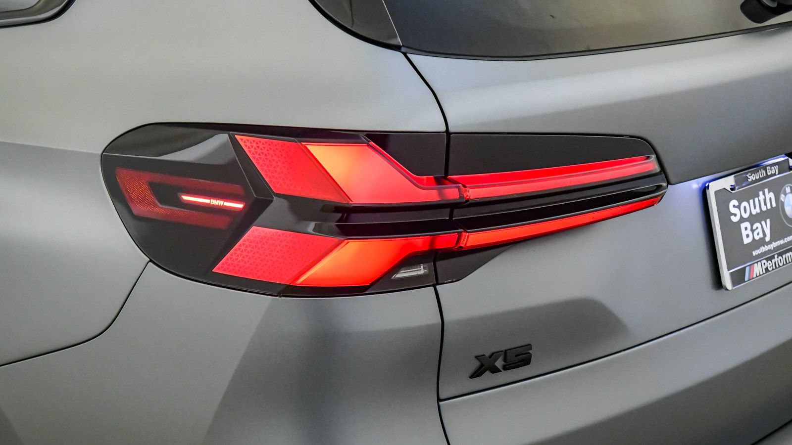 New 2026 BMW X5 M60i AWD/4WD image 13