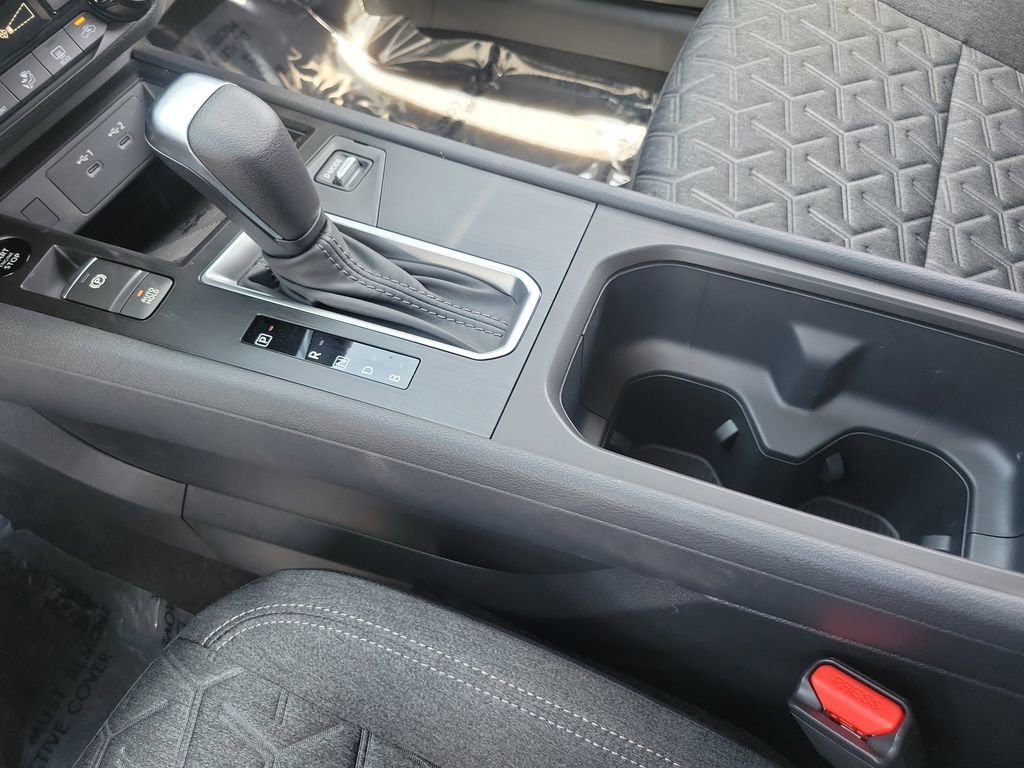 New 2026 Nissan Kicks SV w/ Charging Package FWD image 10
