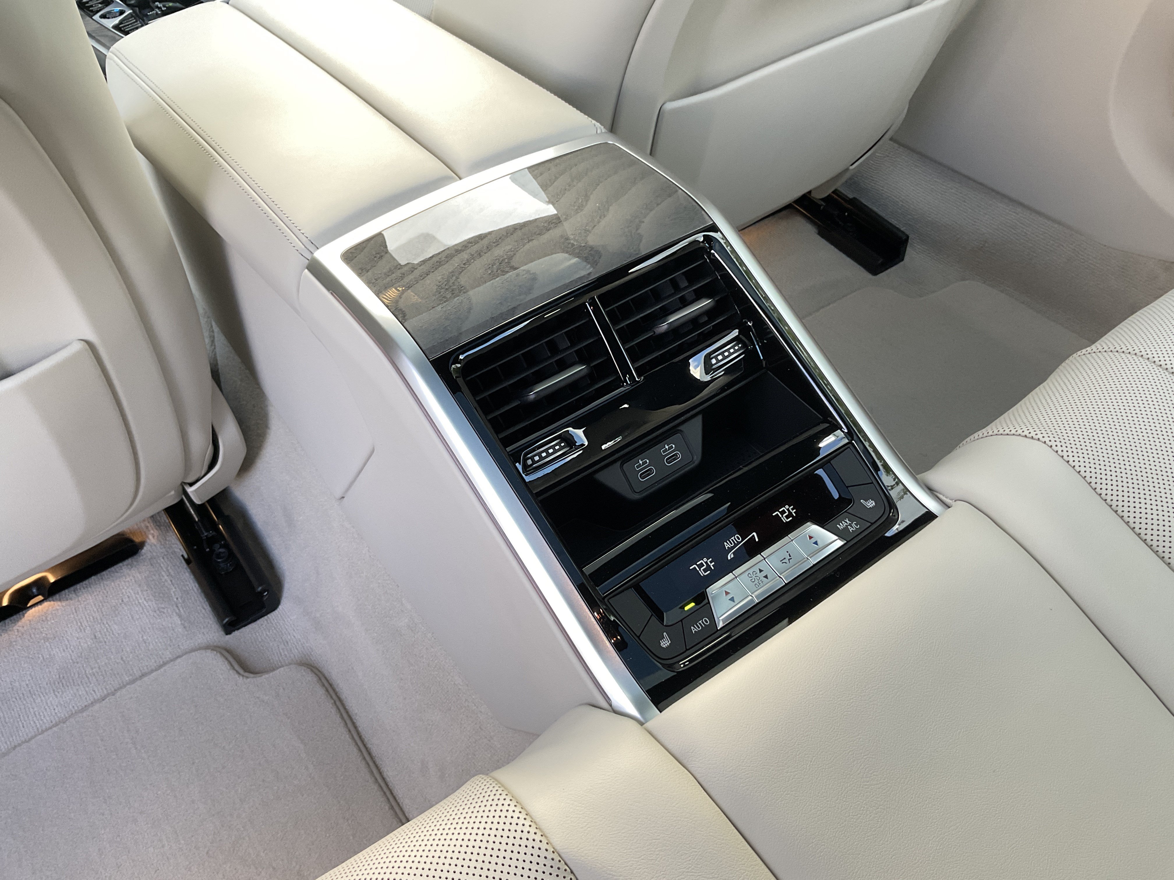 New 2026 BMW 840i RWD image 25