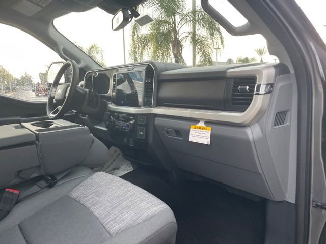 New 2026 Ford F250 XLT w/ XLT Premium Package image 27