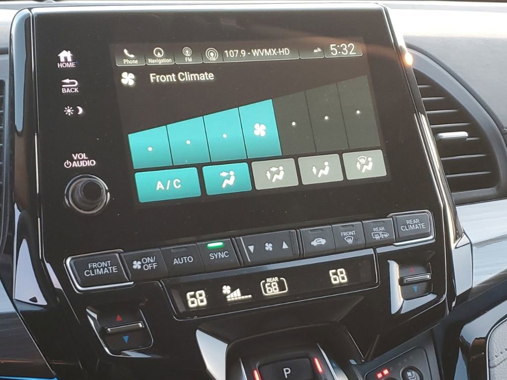 Used 2023 Honda Odyssey Elite image 22