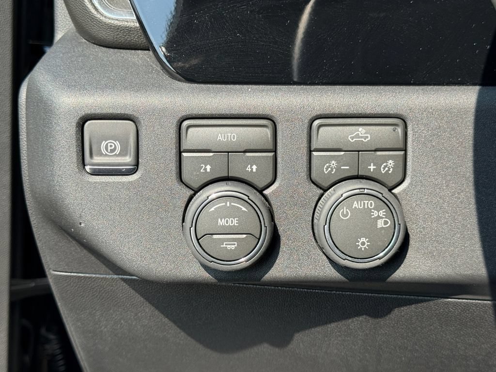 New 2026 Chevrolet Silverado 1500 LT w/ All Star Edition Plus AWD/4WD image 23