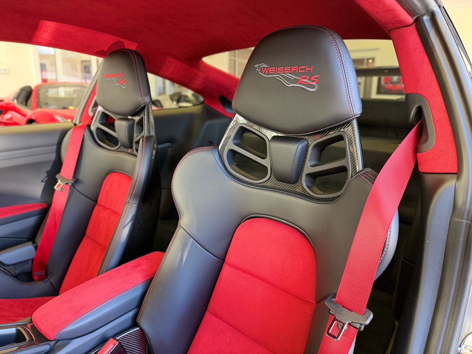 Used 2018 Porsche 911 GT2 RS RWD image 43