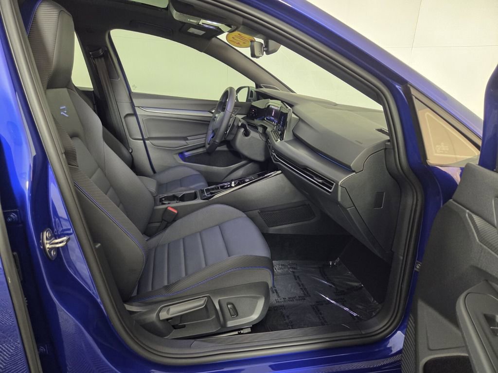 Used 2024 Volkswagen Golf R AWD/4WD image 32