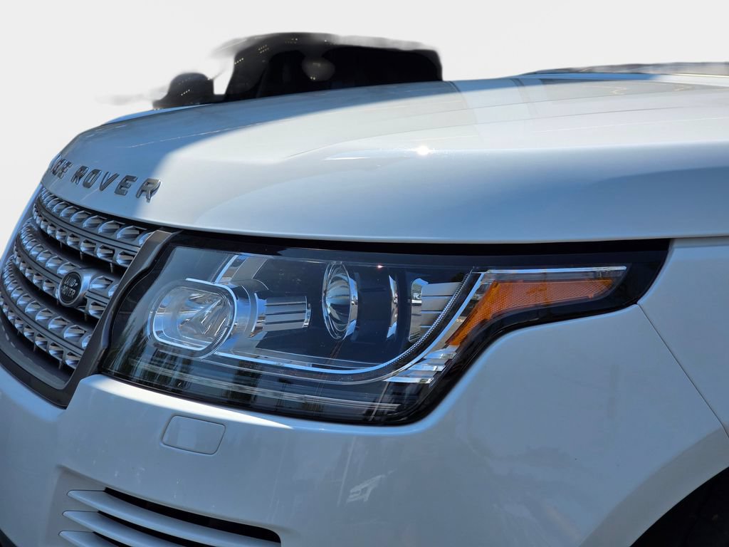 Used 2016 Land Rover Range Rover Supercharged AWD/4WD image 35